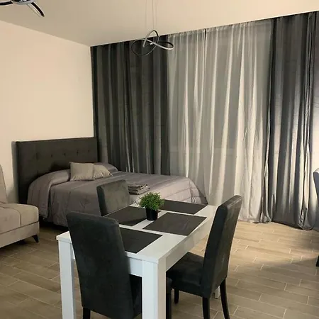 La Perla Sul Maggiore 3* בולוניה