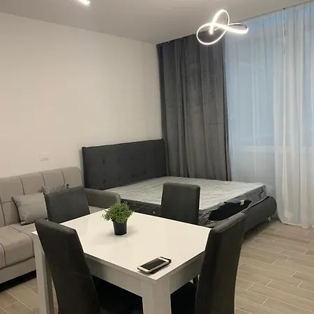 Alojamento de Acomodação e Pequeno-almoço La Perla Sul Maggiore 3*