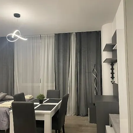 La Perla Sul Maggiore 住宿加早餐酒店 3*